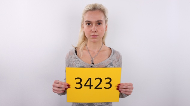 Polina (18)