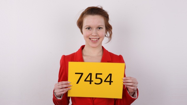 Klara (24)
