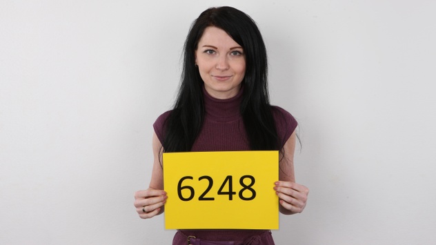Veronika (29)
