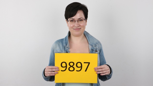 Jana (25)