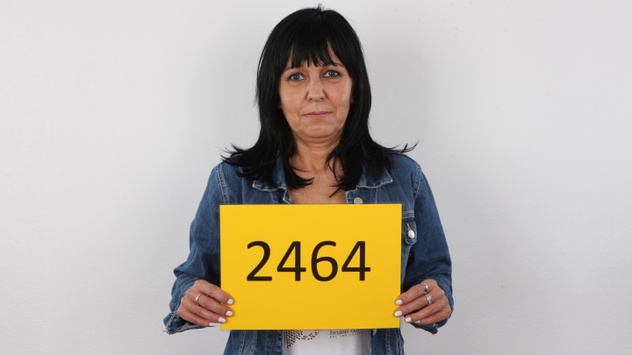 Simona (47)
