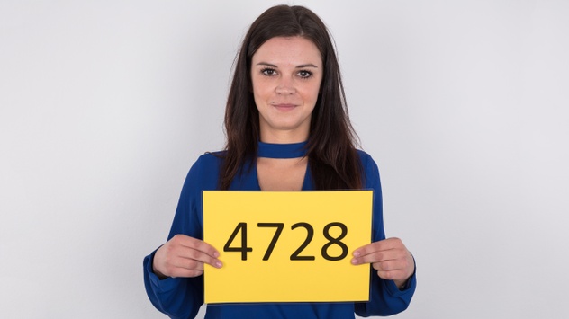 Veronika (22)