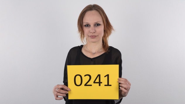 Sara (21)