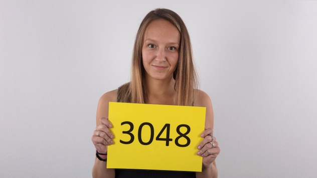 Adina (25)