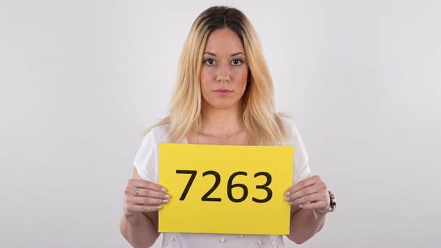 Veronika (26)