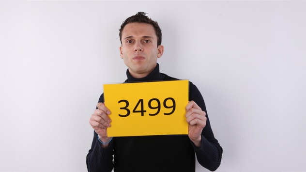 Erik (25)